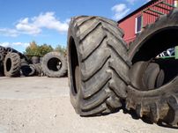 Opona 710/60R42 TRELLEBORG TM 1060 (3900 netto)