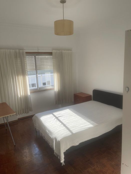 Aluga se quarto Póvoa de Santo Adrião