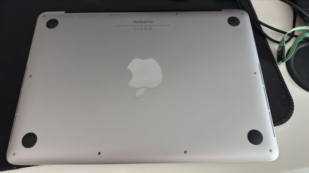 Macbook Pro 13 2015 (para peças) A1502