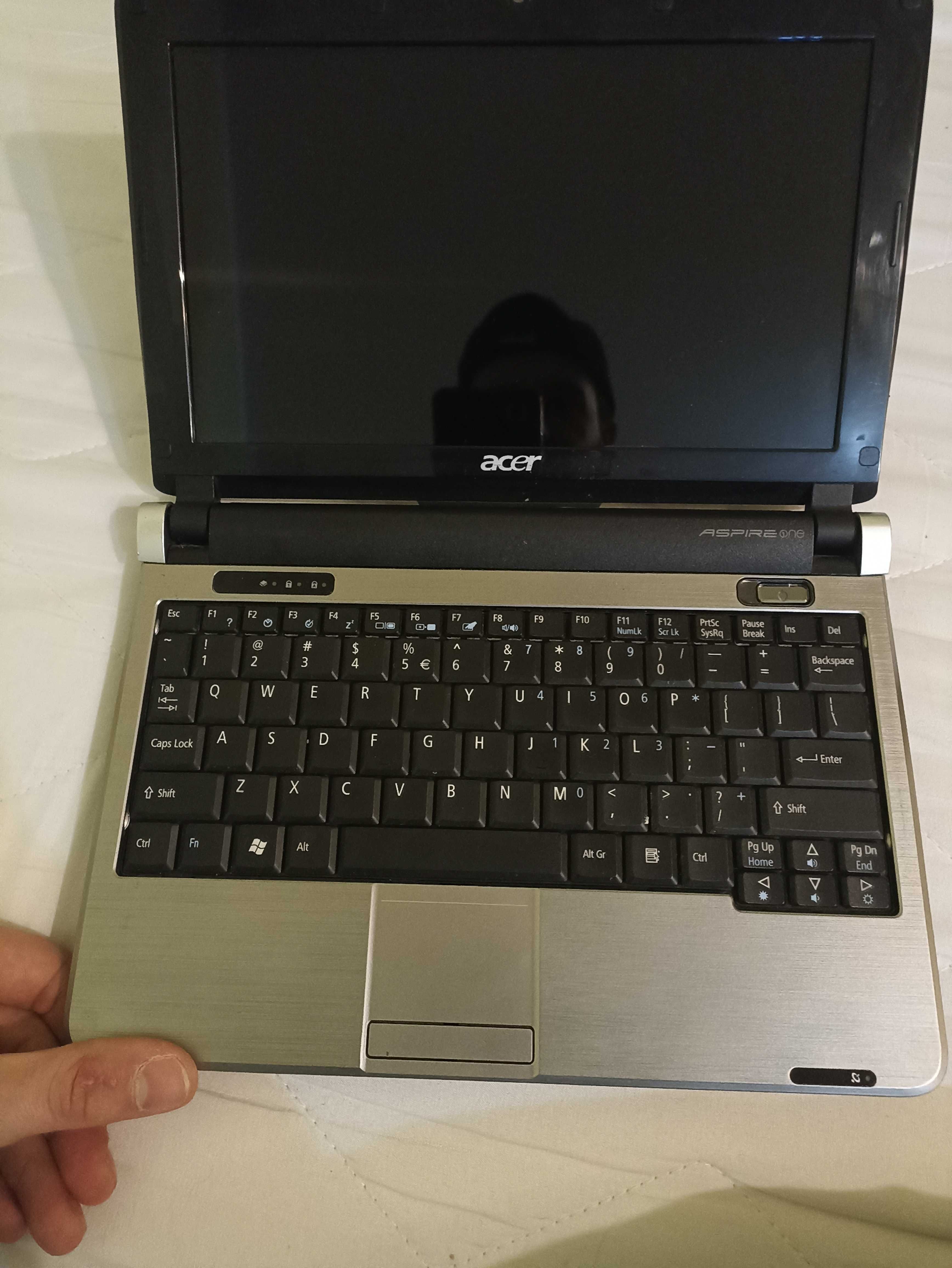 Notebook acer aspire one d150