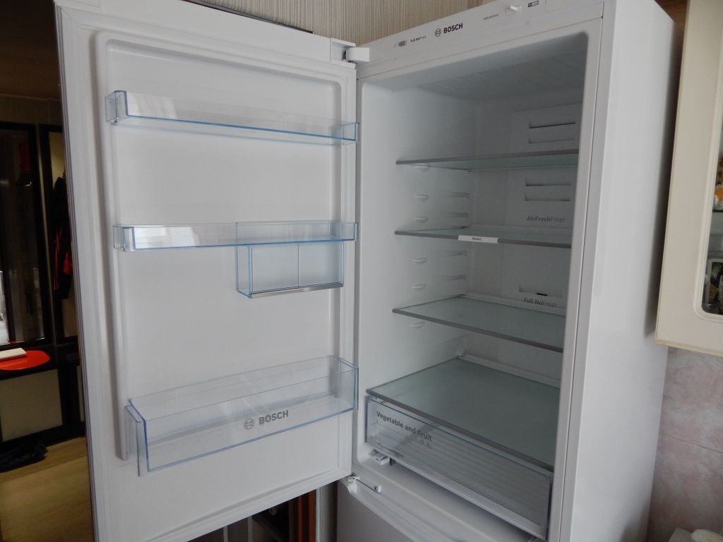 Холодильник Bosch KGN39XI Total No Frost