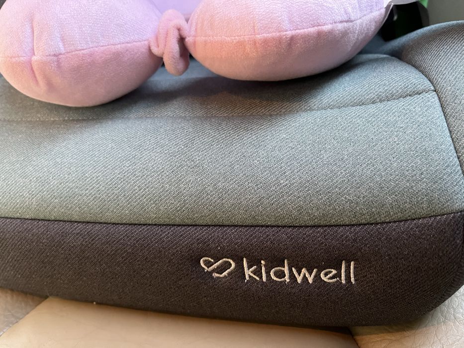 Продам дитяче автокрісло