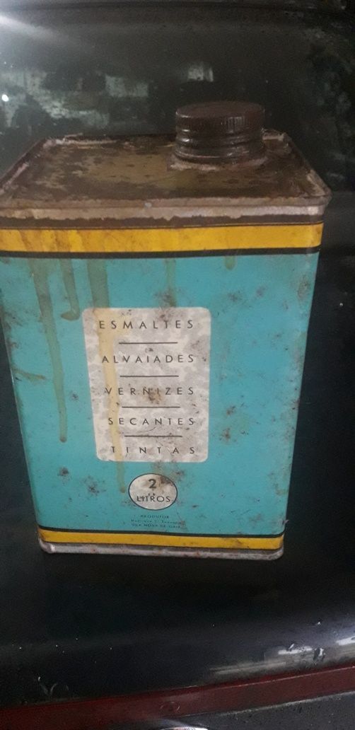 Latas café  Lira Porto Nido  café e outras