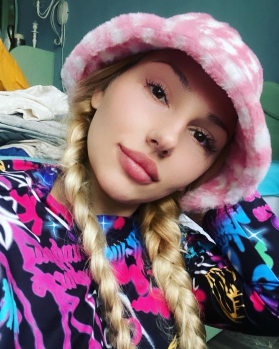 Хутряні шапки з вушками панамки жіночі