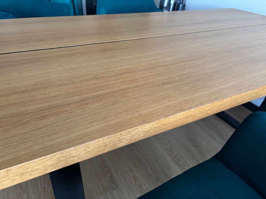 Stół dębowy PIEMONT 180×94 cm, rozkładany do 260 cm, stan bardzo dobry