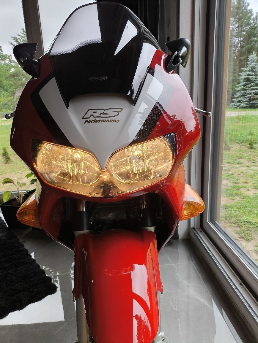 Honda Vrf 800fi zobacz