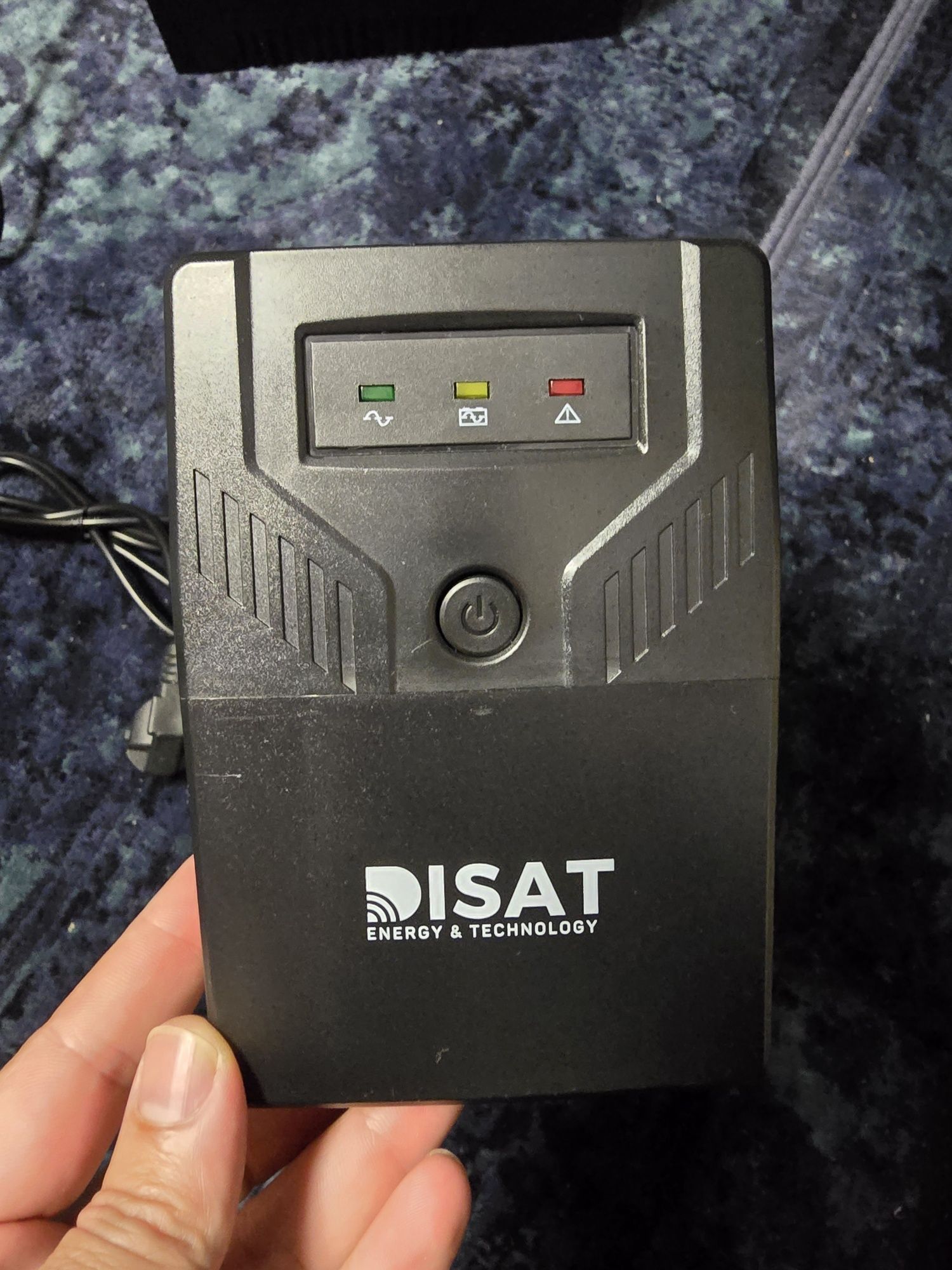 UPS - 600VA/360W 7AH