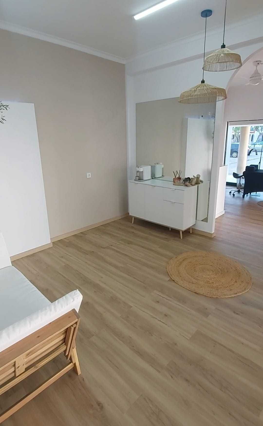 Coloco Chão flutuante/pequenas remodelações