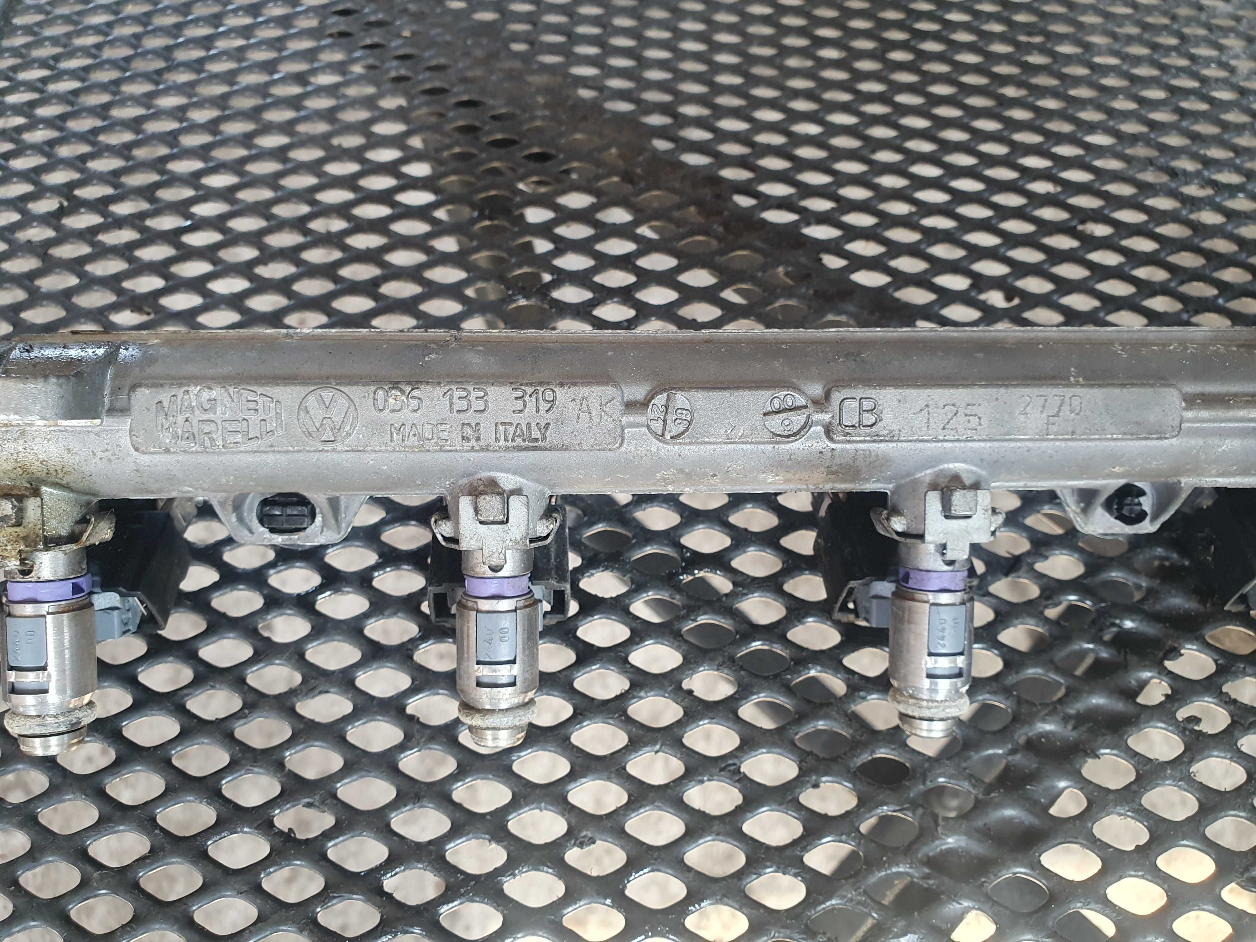 Listwa wtryskowa wtrysk wtryski Seat Toledo 2 leon 1 1.6 16v AUS