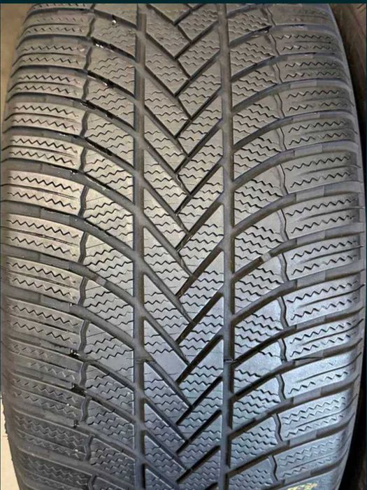 285/45 R21 BRIDGESTONE BLIZZAK LM005 (75% прот) 255 265 275 40 50 55