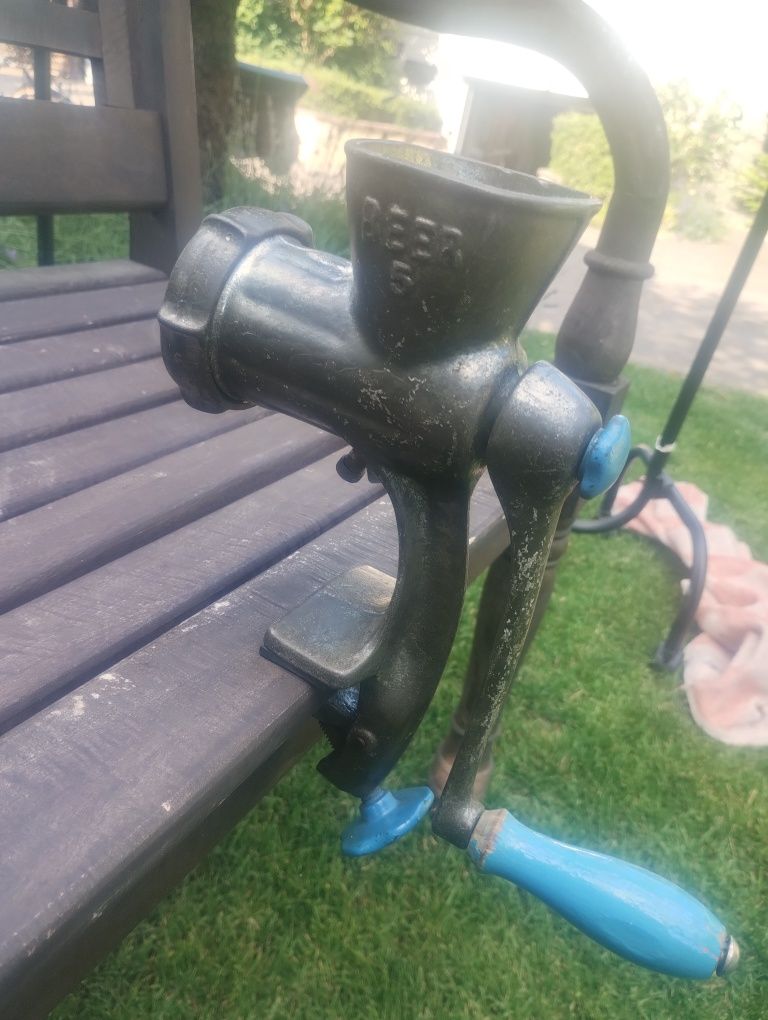 Sprzedam maszynkę do mielenia mięsa