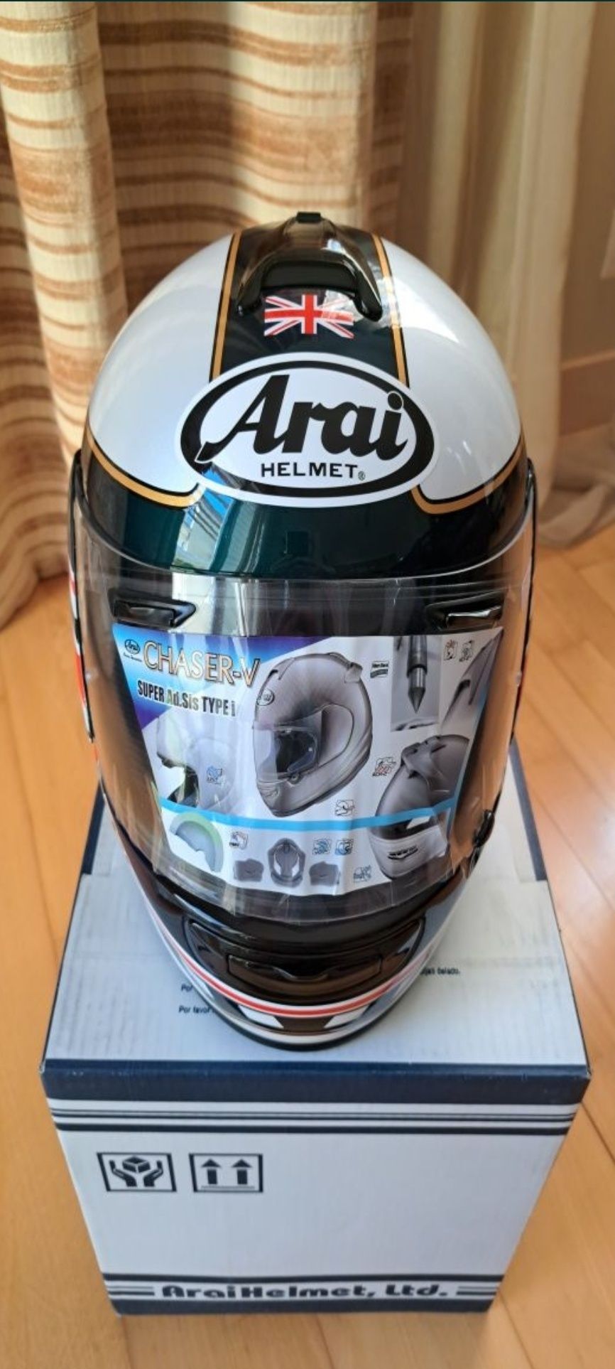 Capacete Arai Chaser-V Union Jack - Novo