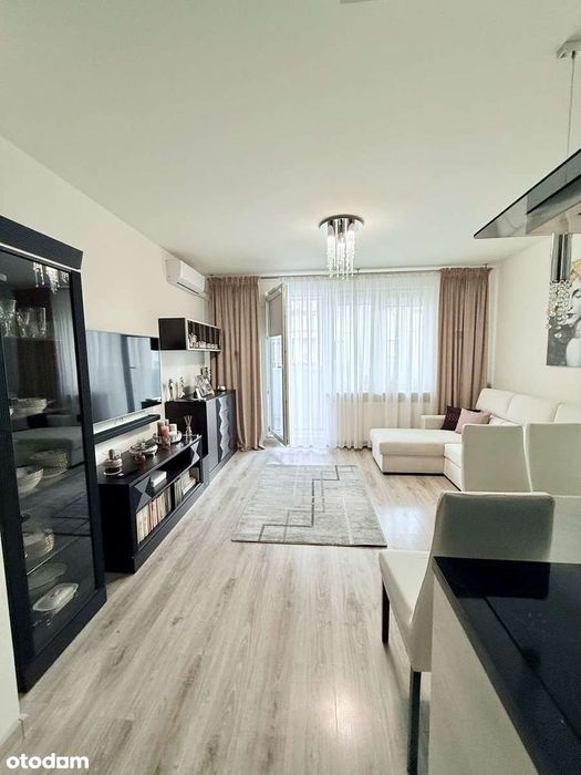 Mieszkanie 2 pokojowe, garaż  w cenie , duży balkon, dostępne od zaraz