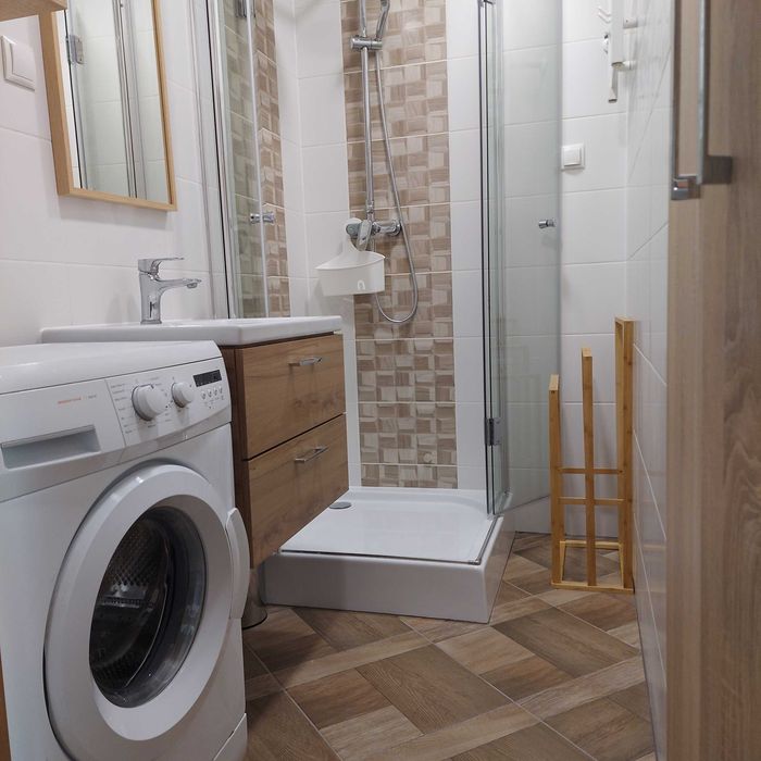 Ładny duży pokój 1 osobowy, mieszkanie studenckie, dla dziewczyny