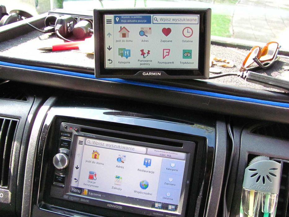 Nawigacja samochodowa Garmin -  dożywotnie mapy Europy i fotoradary