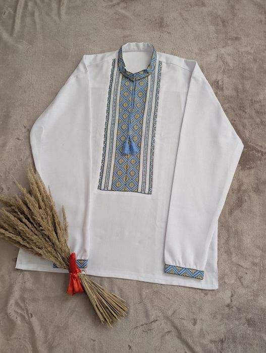 Чоловічі вишиванки