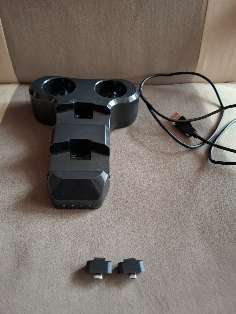 Ładowarka do padów ps4 komplet