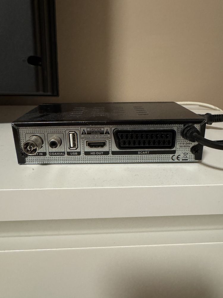 Telewizor SHARP 32 cale