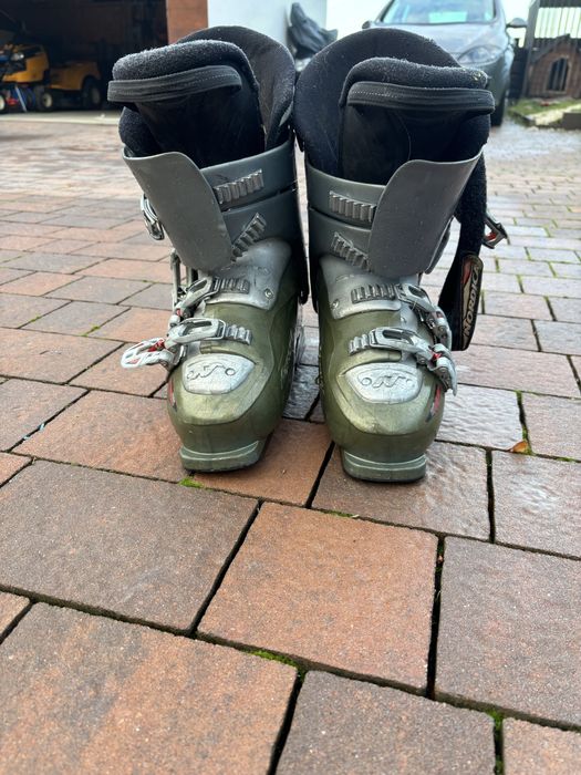 Buty narciarskie Nordica Easy Move rozmiar 44/28,5