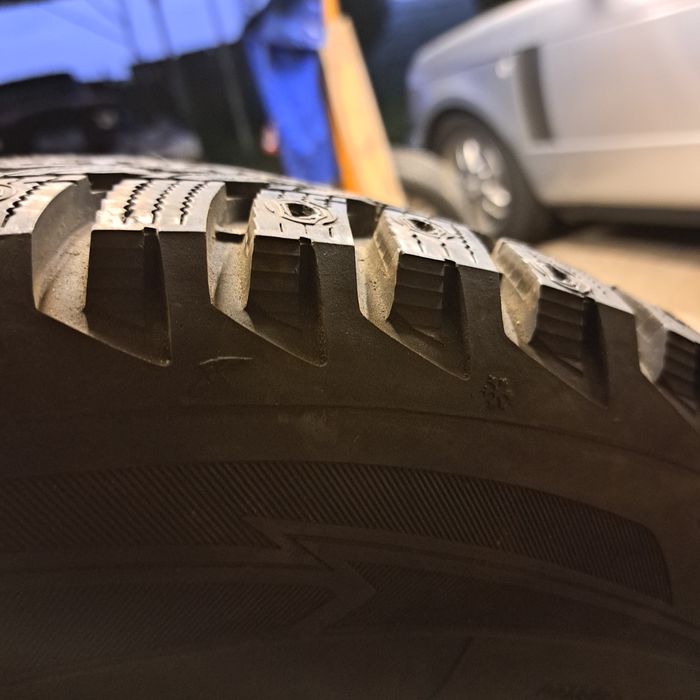 5x108 Koła zimowe Ford  205/60/16 4 sztuki
