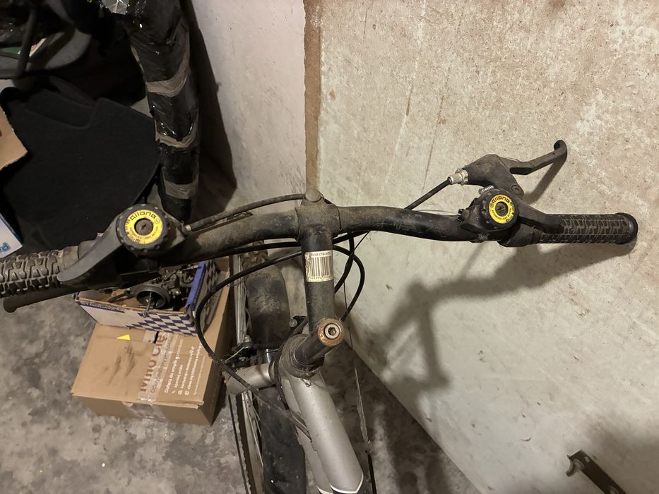 Rower treking mtb przerzutki sprawne kola 26 rama 19.5 do odswiezenia