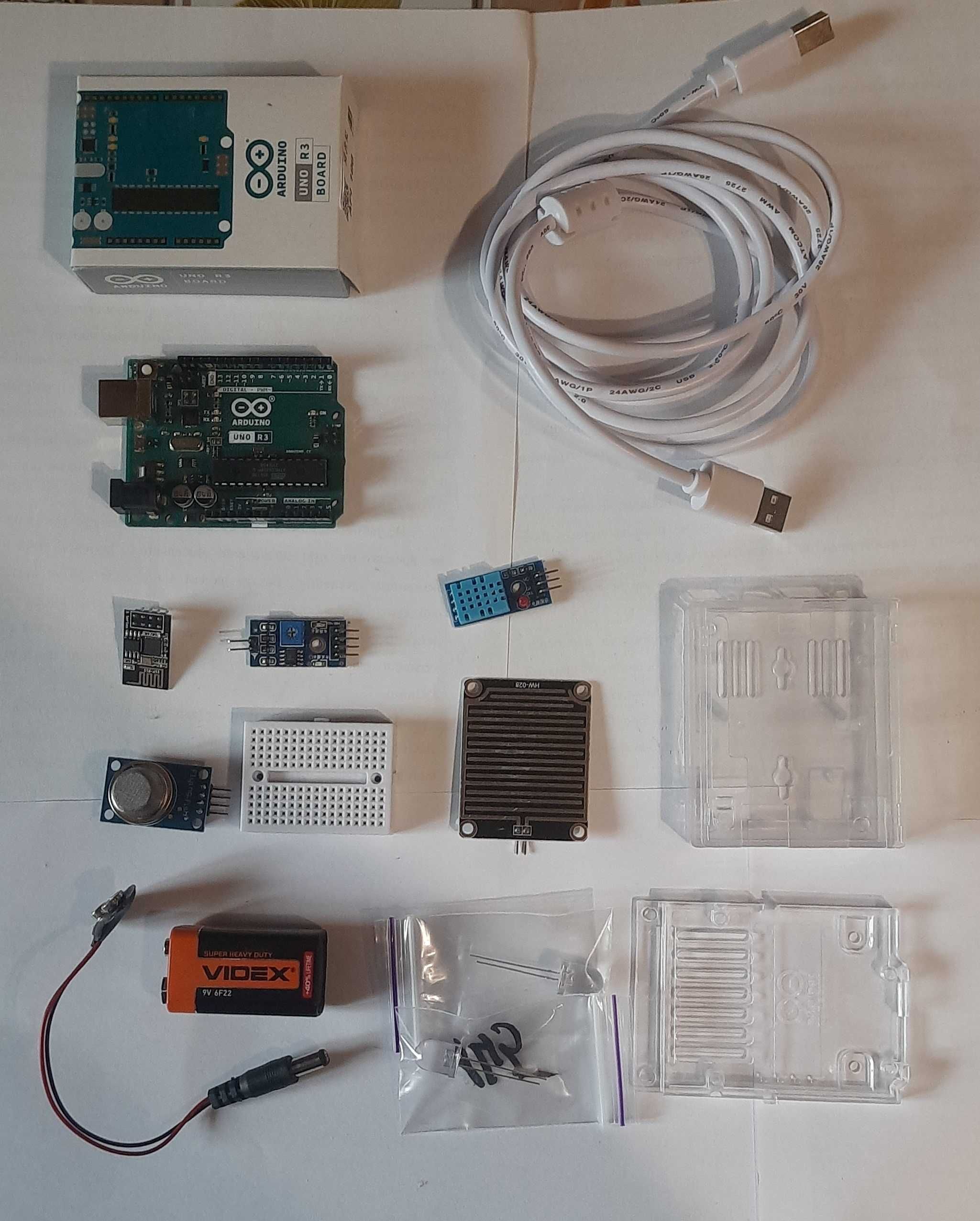 Плата Arduino Uno Rev3 + бонус