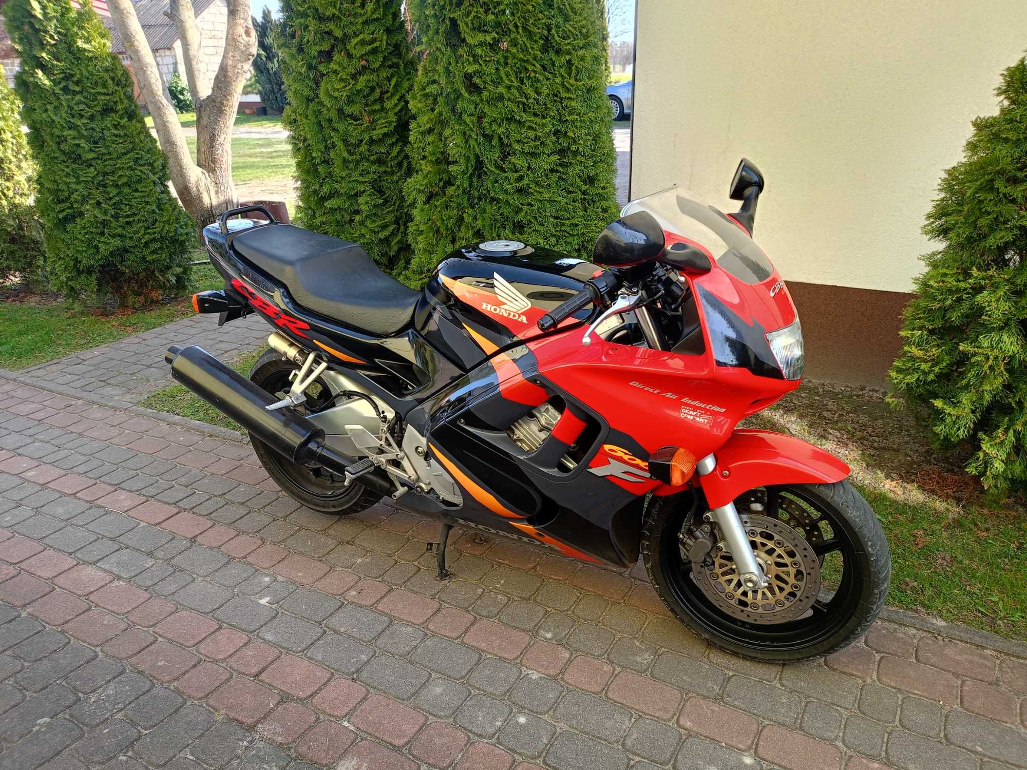 Honda cbr 600 f3 tylko 17tys  bezwypadkowy/oryginał