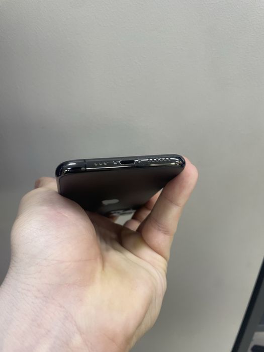 Iphone 11 pro 256gb Black 100% Neverlock в хорошому стані