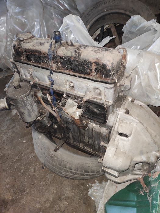 Двигатель газ 24