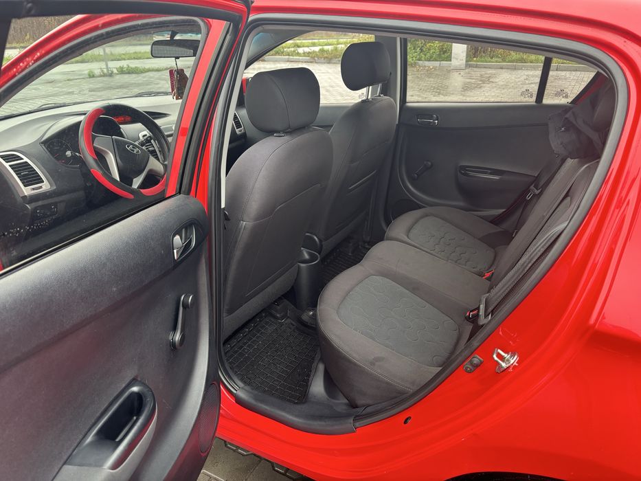Hyundai I20 1.4 автомат