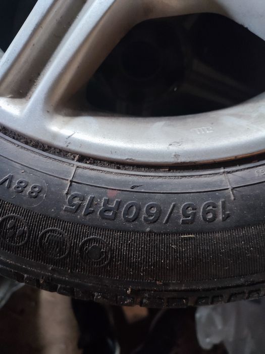 Felgi z oponami 15 cali