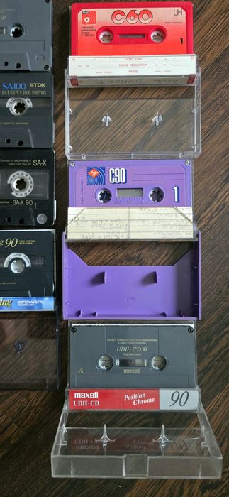 Аудиокассеты аудіокасети 15 шт. Sony Maxwell TDK