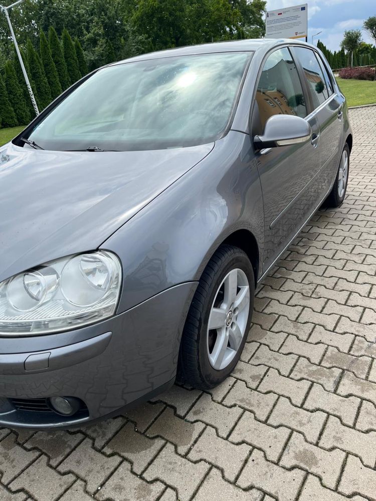 Sprzedam volkswagen 5