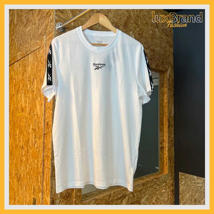 Reebok T-shirt Training Essentials Tape GQ4205/ GQ4206 | Modelo Homem