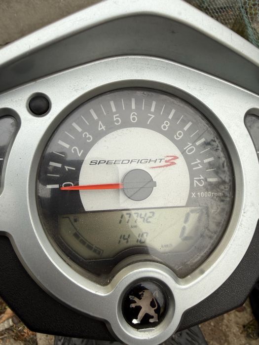 Skuter peugeot speedfight