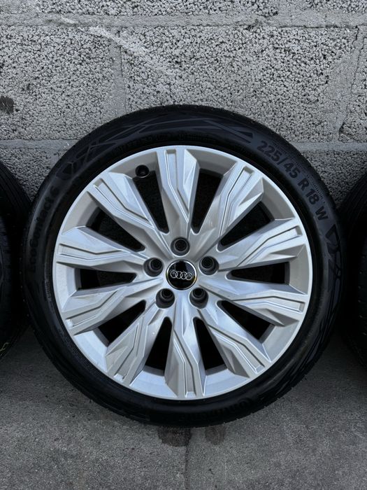 Oryginalne Koła Letnie R18 5x112 Audi A4 B9 B8 B7 8W0 Opony 225/45/18