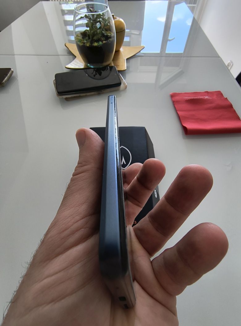 Motorola e32s na gwarancji jak nowa