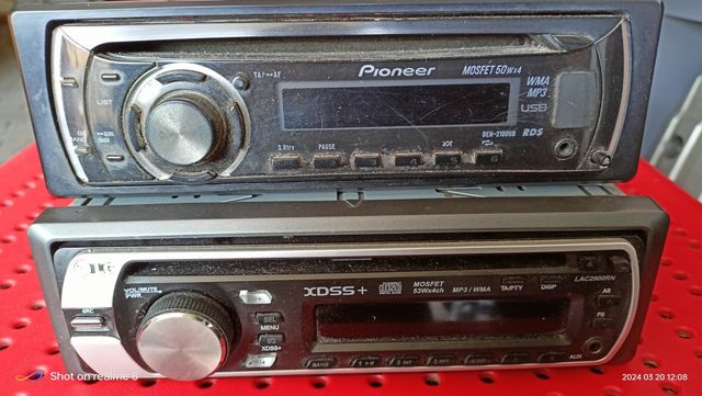 Radio radioodtwarzacz samochodowy Pioneer lub LG