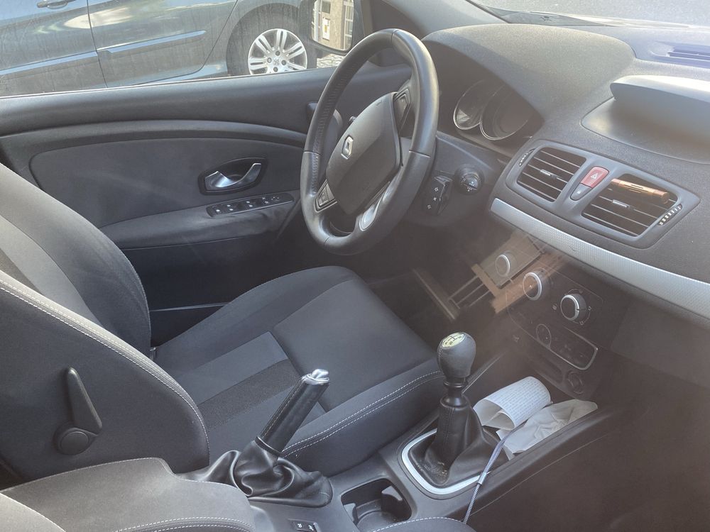 Renault Mégane 1.5 Dci Dynamic Sport Tourer (110 Cv) 2011