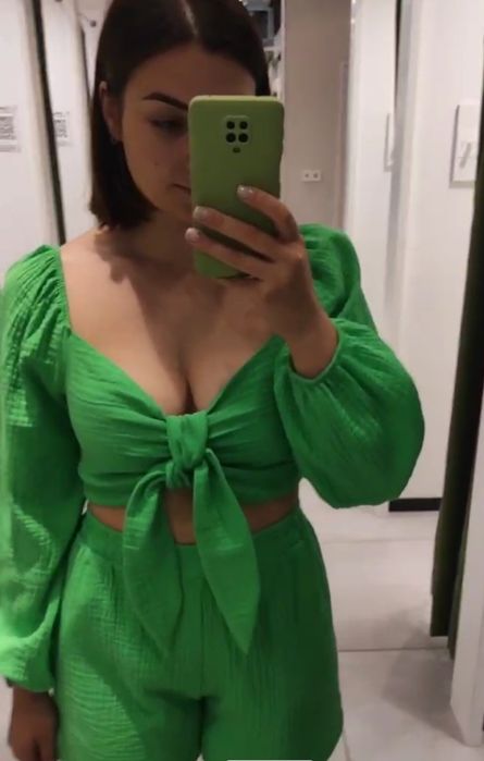 Мусліновий костюм