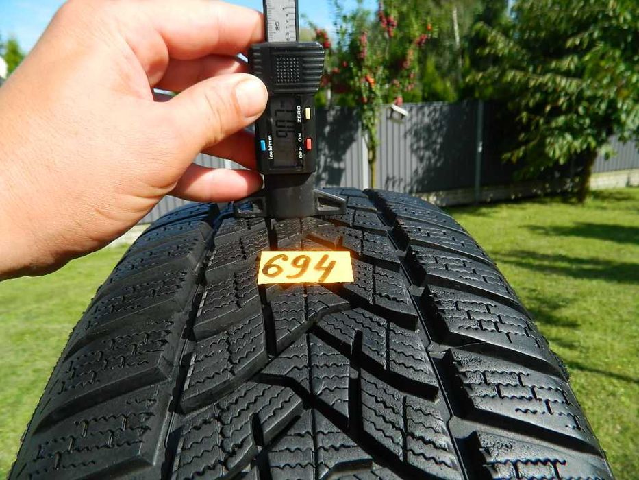 Шина колеса резина R17 215/55 GoodYear UltraGrip 4шт Зима