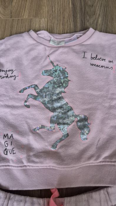 Dres dzieciecy z Zary roz.86