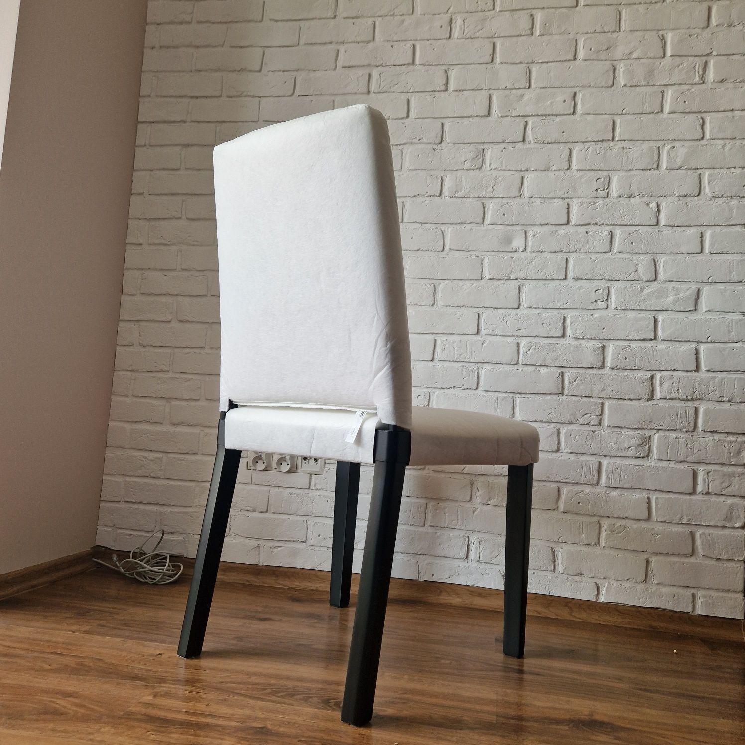 Krzesło Ikea Bergmund jak nowe