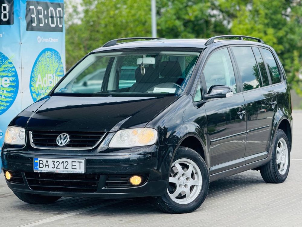 Volkswagen Touran 2.0 дизель автомат