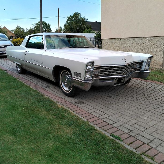 Cadillac deville coupe 1967