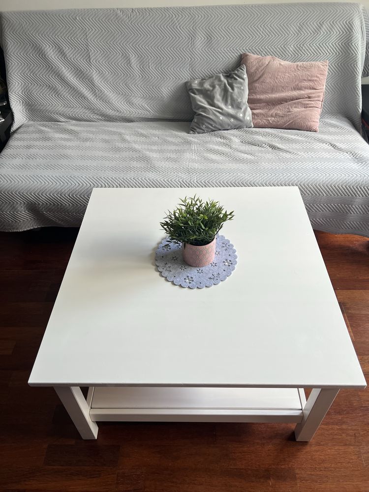 HEMNES Stolik kawowy, biała bejca 90x90cm