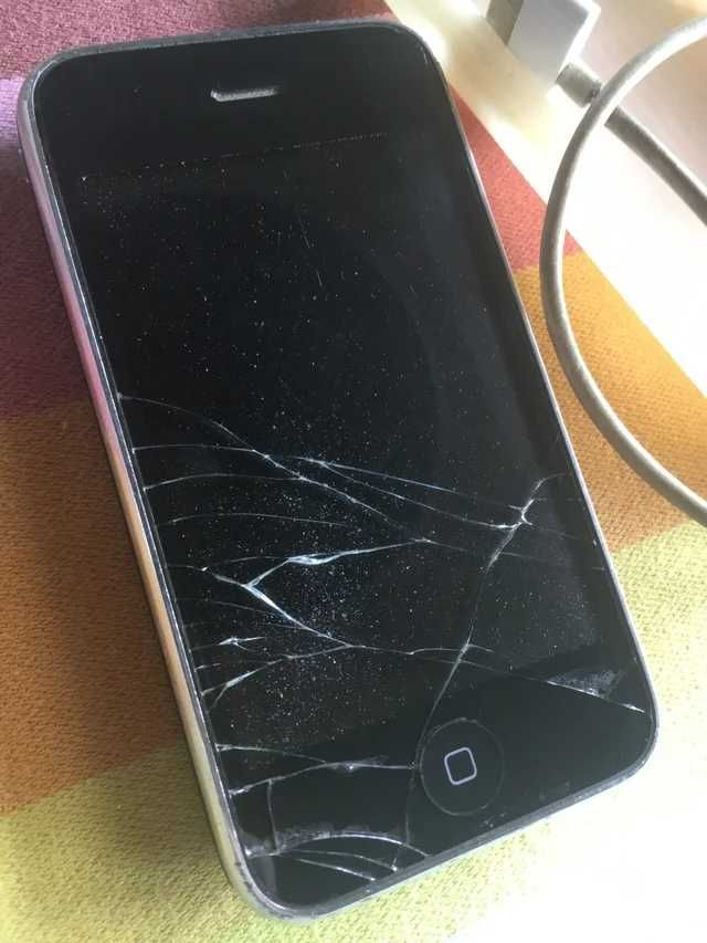Apple iPhone 3G 8GB