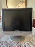 Monitor de pc com leitor de DVD