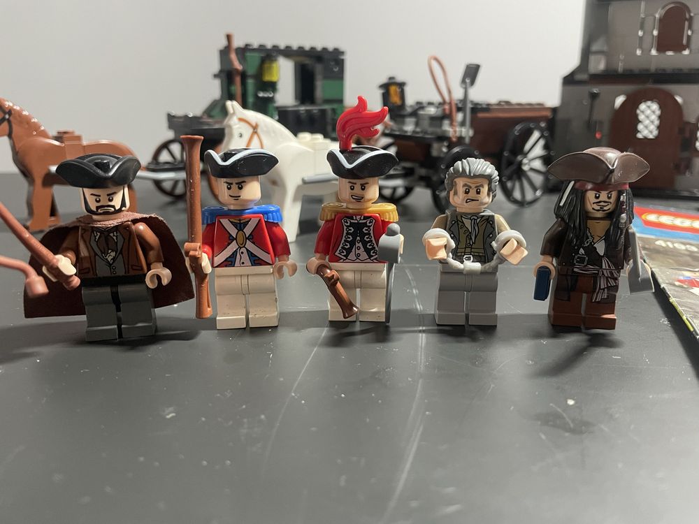 LEGO 4193 Piraci z Karaibów - London escape