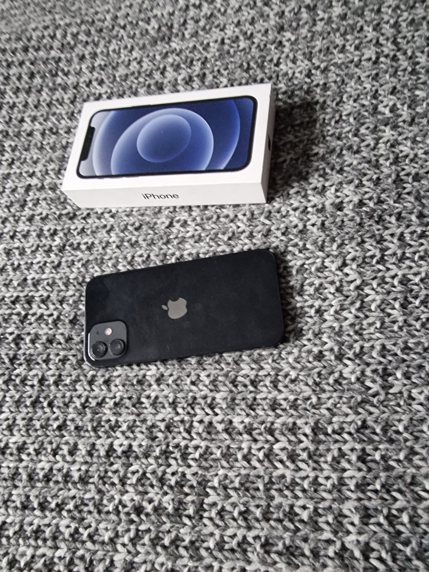 Iphone 12 czarny 64 gb zadbany komplet